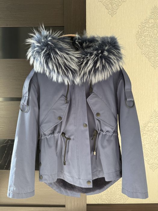 Продается женская куртка