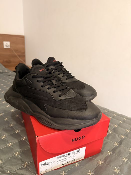 HUGO сникърси Leon