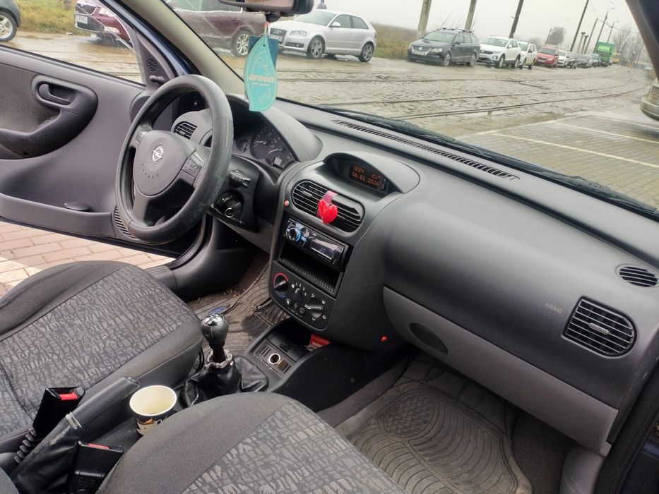 Opel corsa C 2001