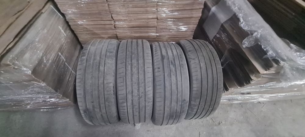 Шины Michelin.   .