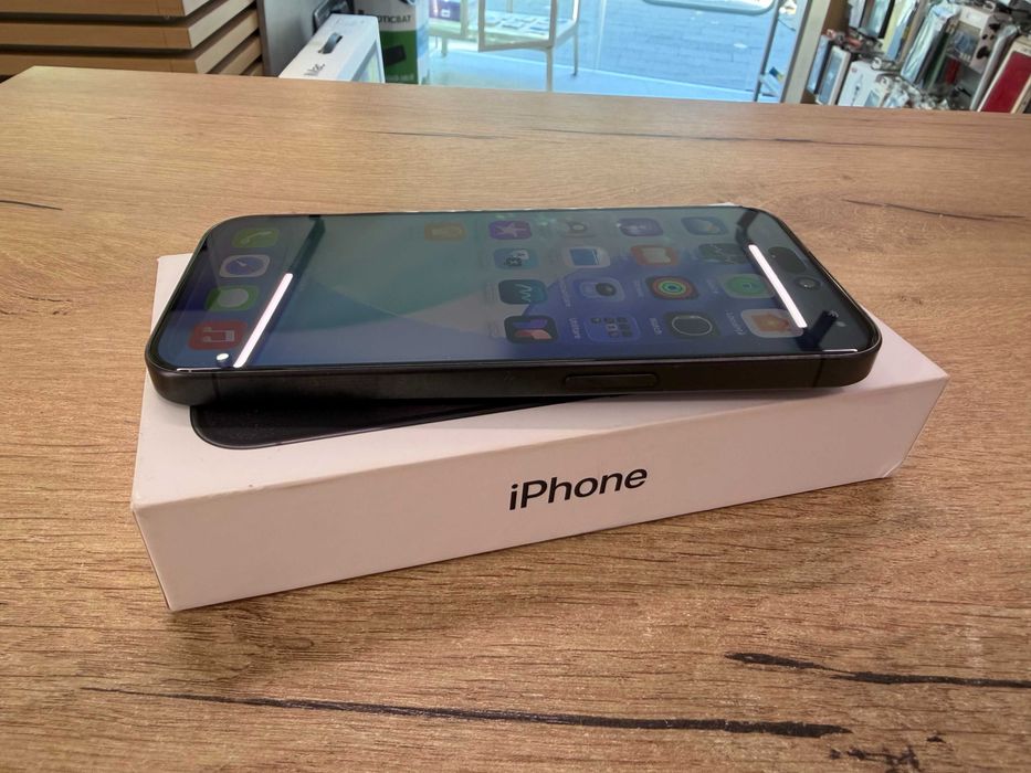 iPhone 15 Pro 128GB – Black Titanium – Garanție 24 luni – Buy-Back