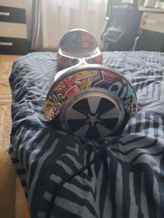 Vând hoaverboard aproape nou