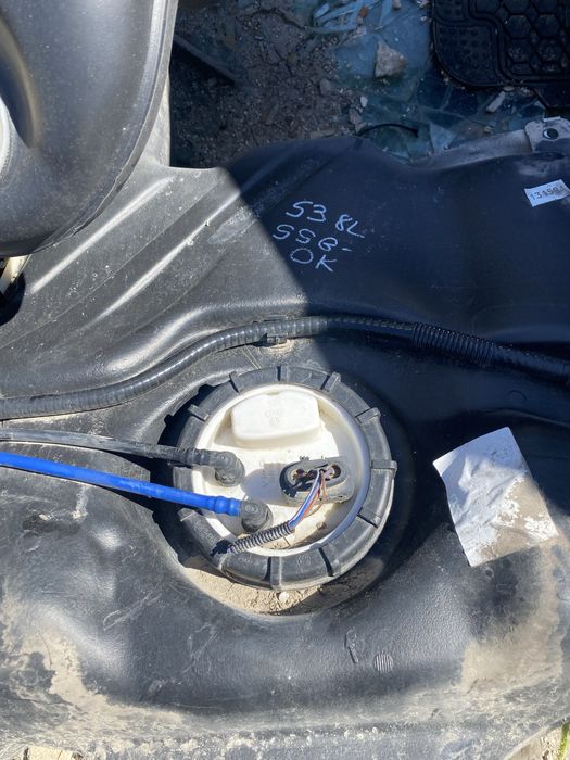 Бензинова помпа ауди с3 ТТ audi s3 2001г