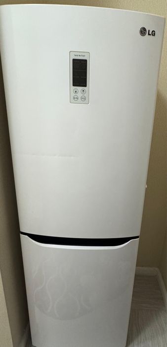 Срочно! Продам Холодильник LG