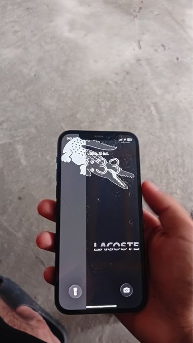 Iphone 12 128 gb 86% baterie. Farw burn stare buna de functionare