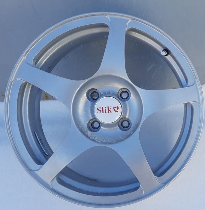 Кованый диск SLIK r16 с  летней резиной