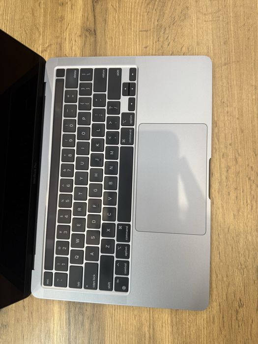 Apple Macbook Pro 13, M1, (2020)