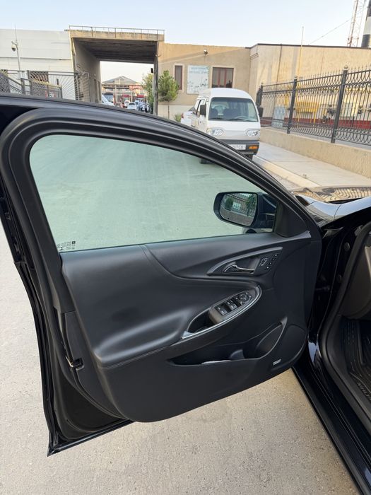 Malibu 2.4 sotiladi 2018 yil