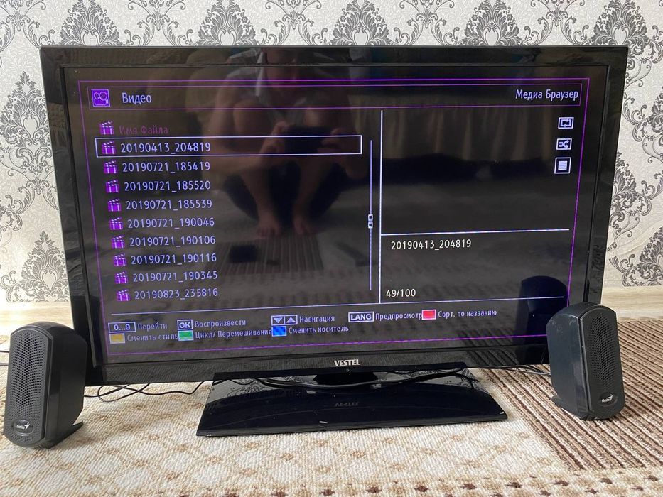 Телевизор Vestel +  колонка  75-45