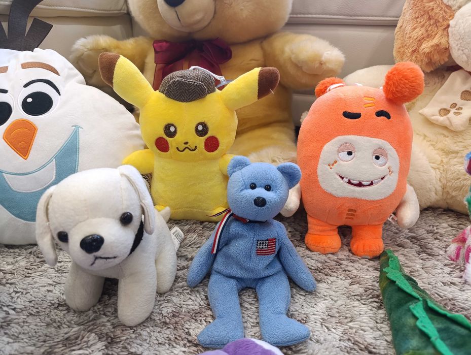 Плюшени играчки различни размери