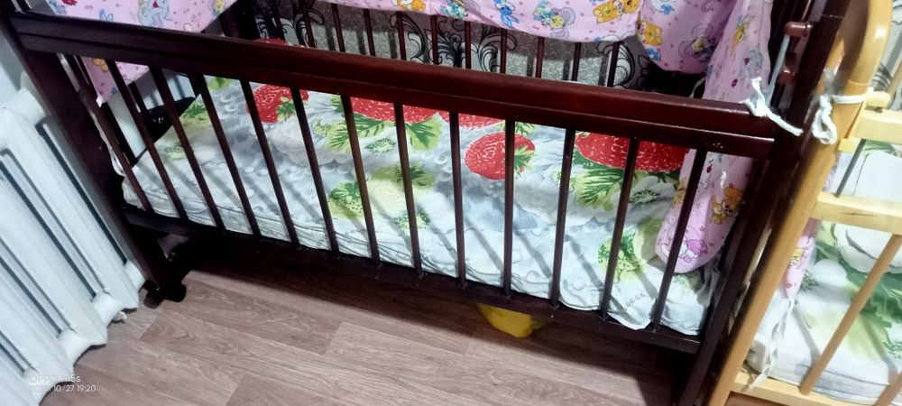 детская кроватка