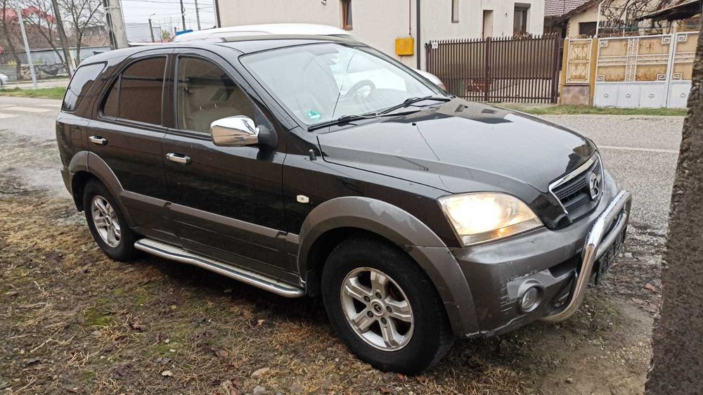 Vand Kia Sorento.2,5Diesel.An 2004.Full.7 Locuri.Automata.Nr.Romanesc.