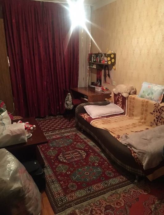 Продам 4 ком Юнусабад 14 квартал торец