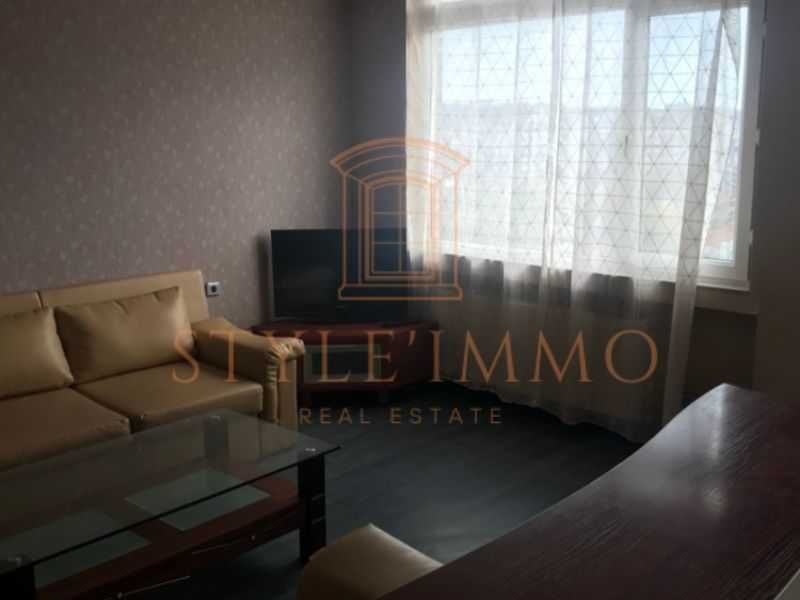 Продава се Тристаен апартамент в Разград, Освобождение - 84 кв.м за 1172 €/кв.м - Снимка #6