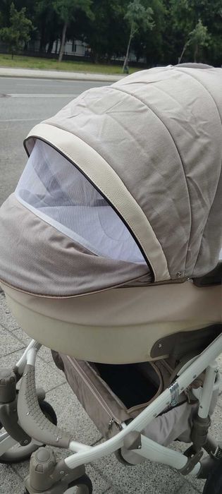 3 в 1 Отлична количка с много аксесоари