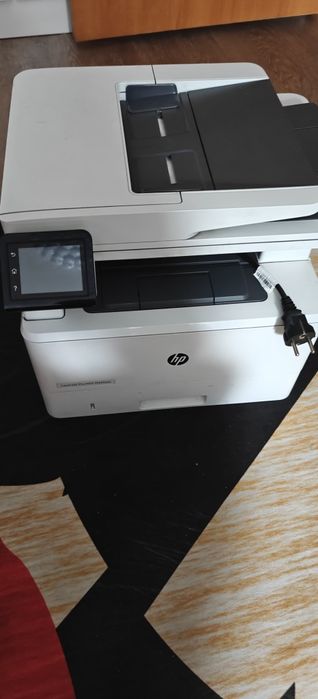Продам лазерный принтер HP LaserJet Pro MFP M426dw

Принтер в полность