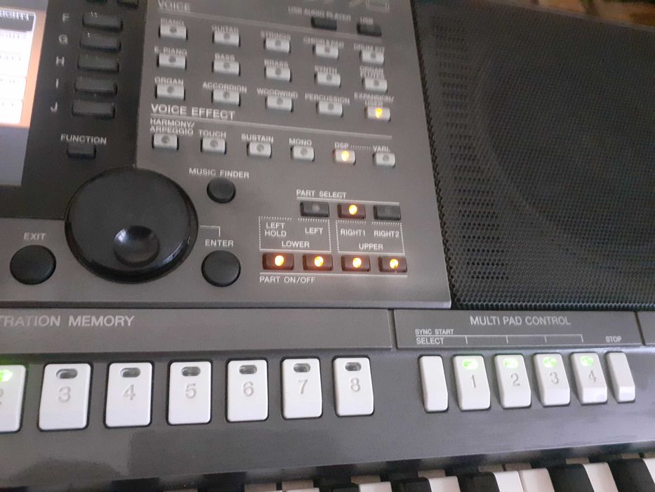 Yamaha s 770 mp3 wav player.