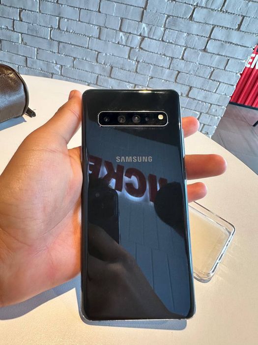 Samsung galaxy s10 5 ideal