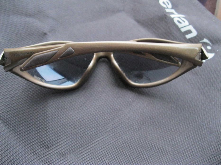 Слънчеви очила Quechua