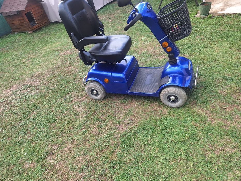 Cărucior electric