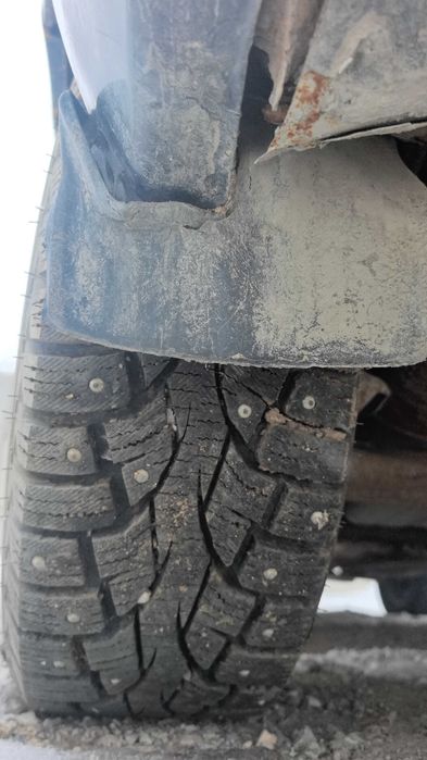 Покрышки комплект зимние