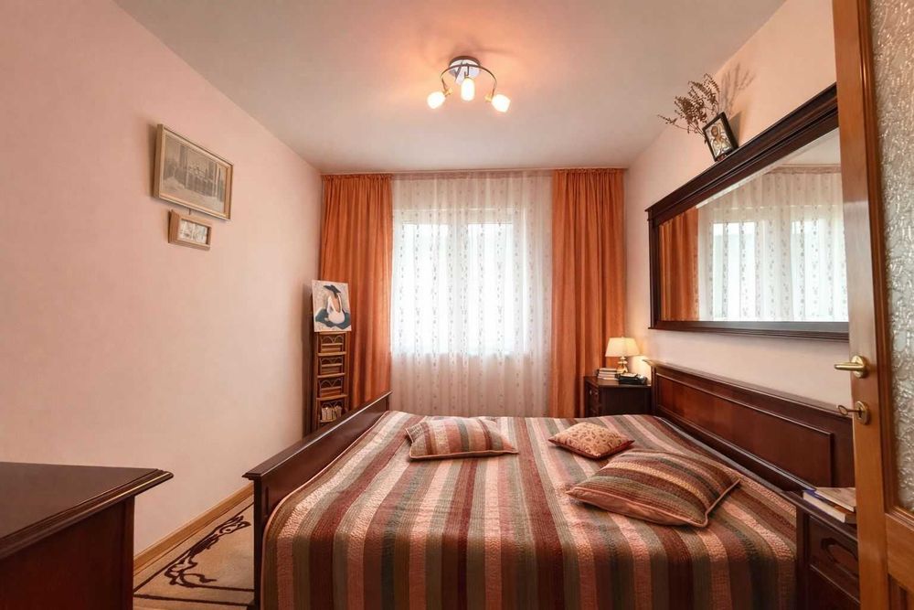 Apartament cu 3 camere etaj 2 Gheorgheni