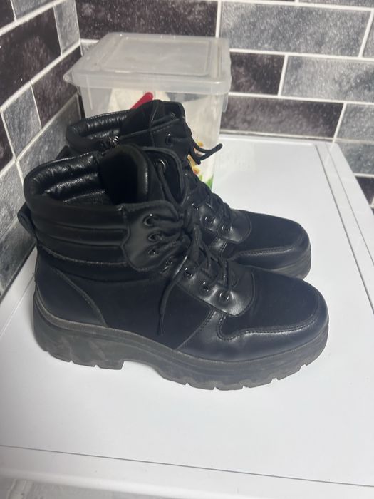 Демисезонные ботинки