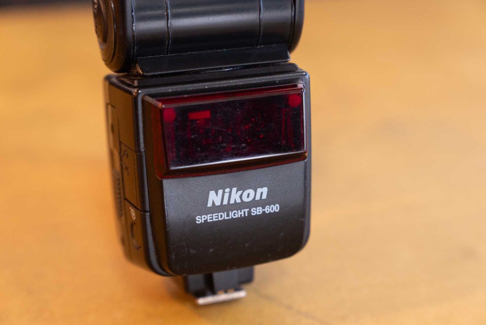 Светкавица за фотоапарат Nikon Speedlight SB-600