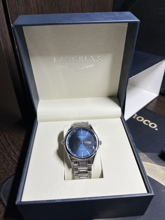 механический часы 17,990