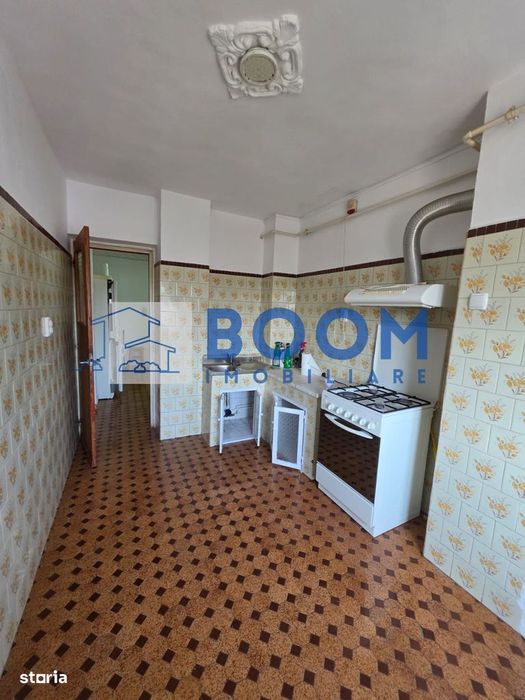 Apartament 3 camere | Centrala proprie | Proiect lift aprobat