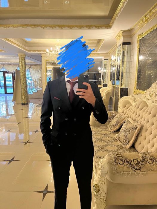 Продам мужской костюм