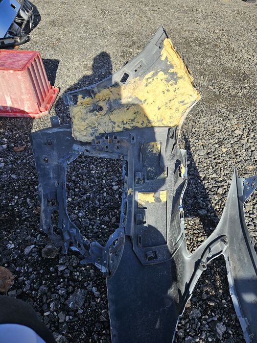 Предна броня за пежо 5008