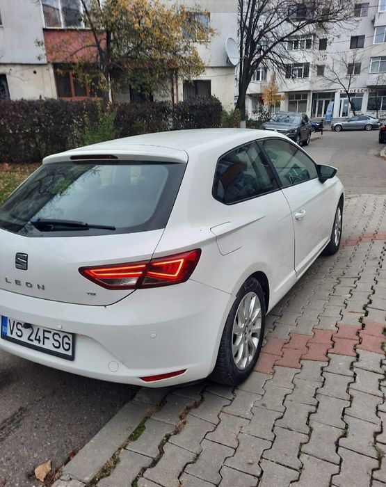se vinde Seat Leon 5F.pachet sport  interior , exterior