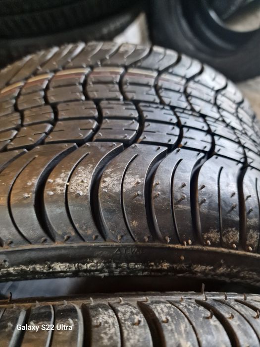 Гуми за платформа 195 50 10С Замъка Ямбол