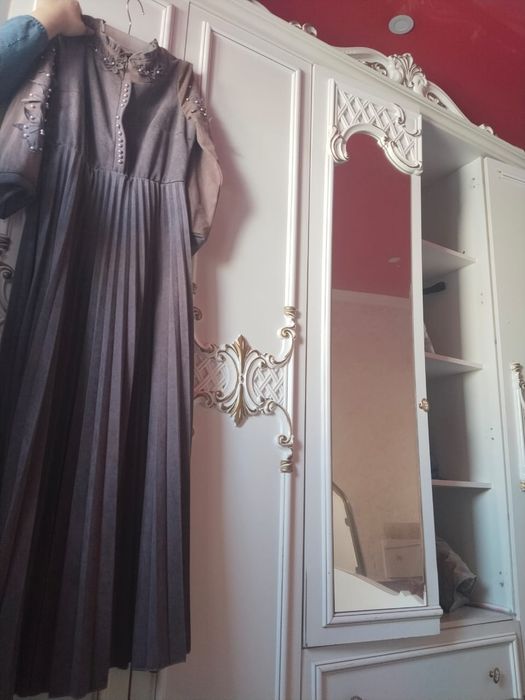 Продам платье вечерние