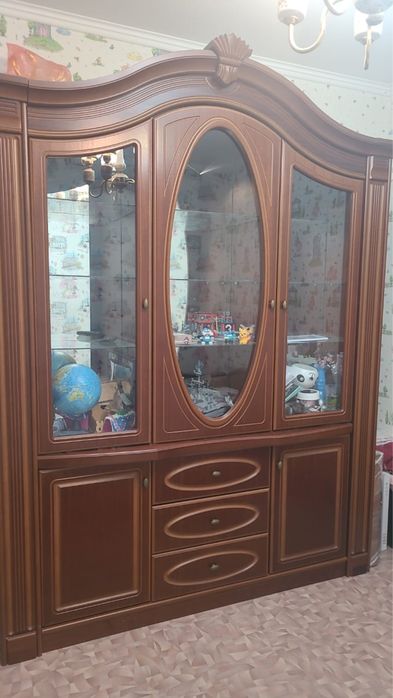 Буфет для посуды