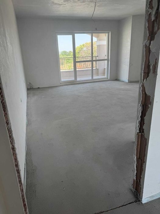 С АКТ 16! Тристаен БУТИКОВА сграда - кв. Беломорски