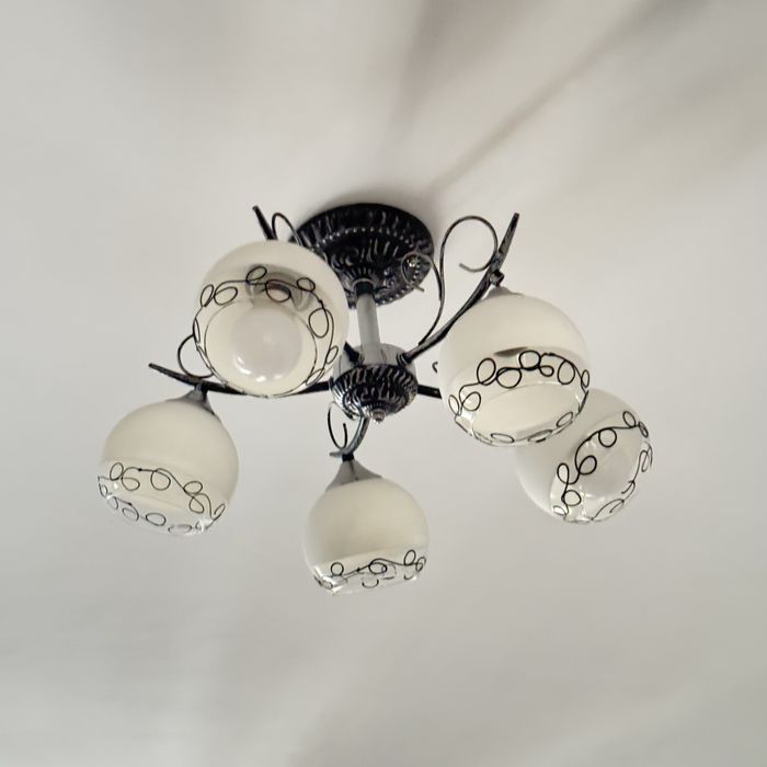 Люстра 3000/2000тг