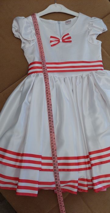 Продам платье нарядное