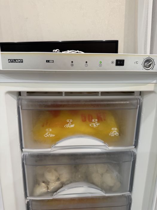 Морозильник Атлант