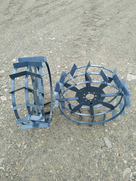 Roti din fier pentru motocultor 60\20 cm arat
