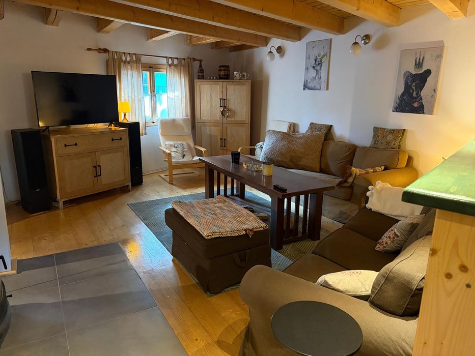 Vand Casa de Vacanta la Cheie  Bistra Muresului