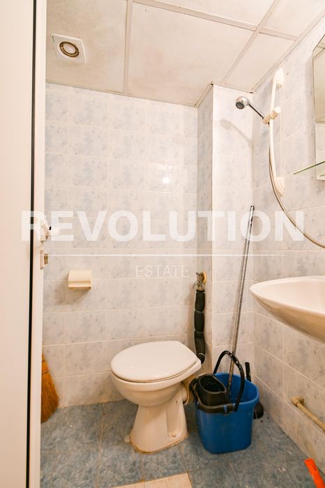 Дава се под наем Тристаен апартамент в София, Лозенец - 75 кв.м за 600 € - Снимка #6