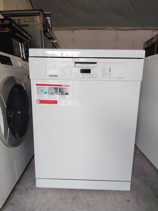 Съдомиялна + гаранция 1 година. MIELE свободно стояща 60см. Безплатна доставка за София