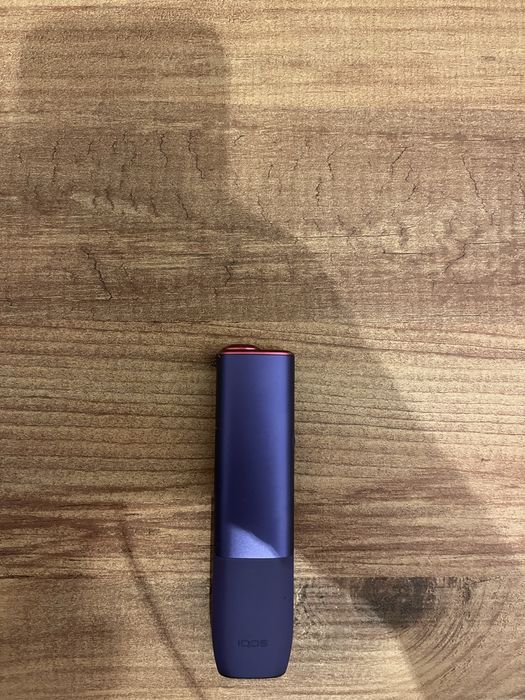 IQOS iluma mov aproape nou