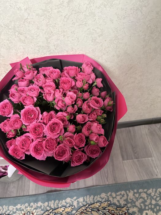 Букеты цветов свежие