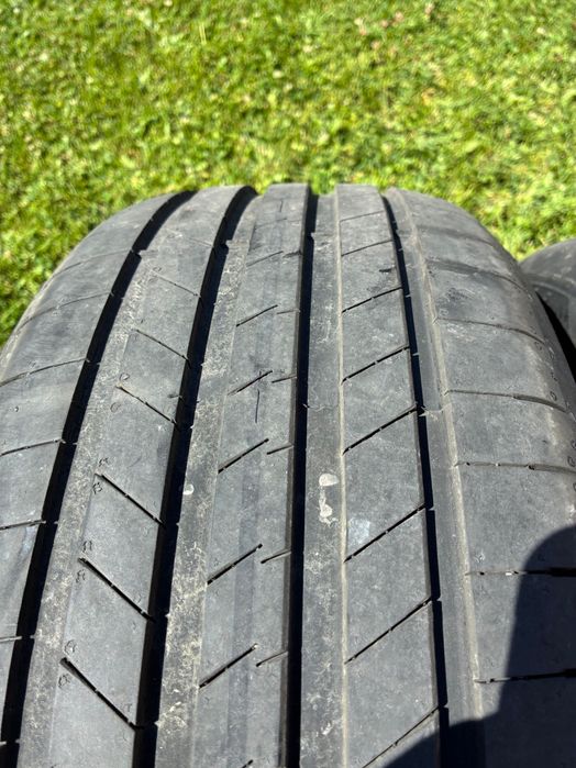 Anvelope vara noi Goodyear 235/45R18 98Y XL DOT4225 Eagle Asymmetric 6