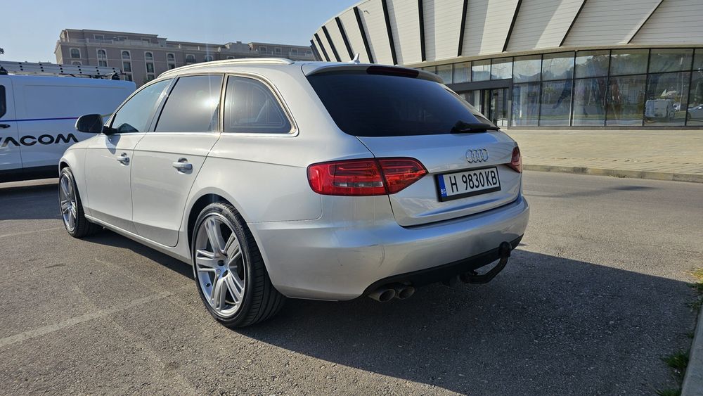 Ауди А4 143кс Ръчка