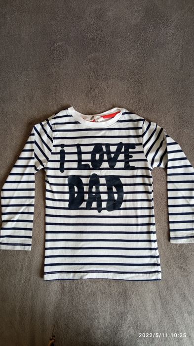 Детски суитчъри и блузки на H&M