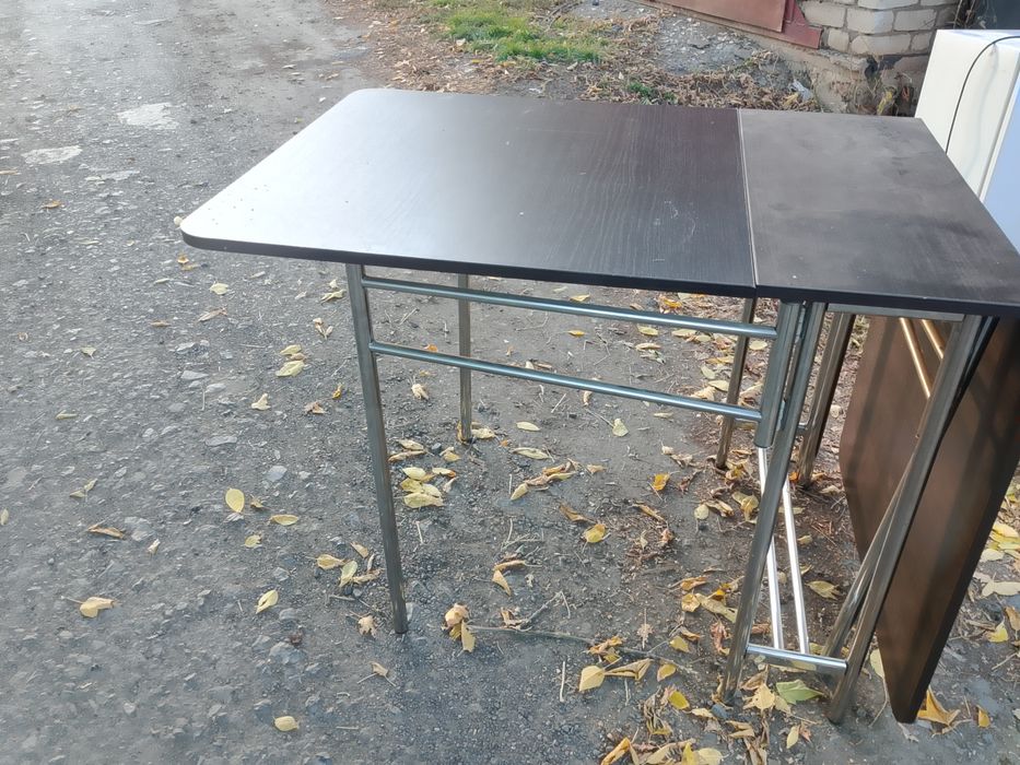 Продам стол раскладной
